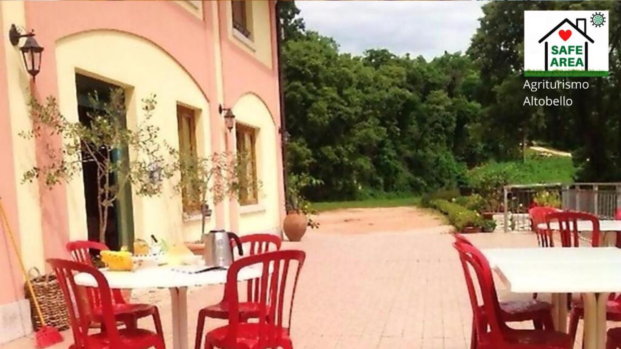 Agriturismo Altobello ヴェローナ エクステリア 写真